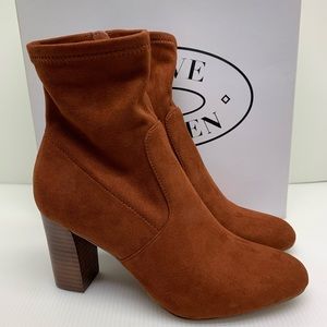 Steve Madden Berke Ankle Boots!! New!! Sz. 7.5